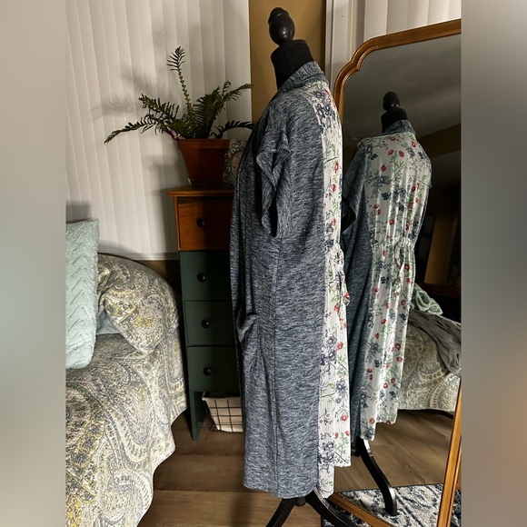 Mystree Open Front Long Cardigan-Kimono - Picture 2 of 10